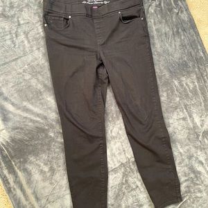 Gloria Vanderbilt Avery Slimming Pant